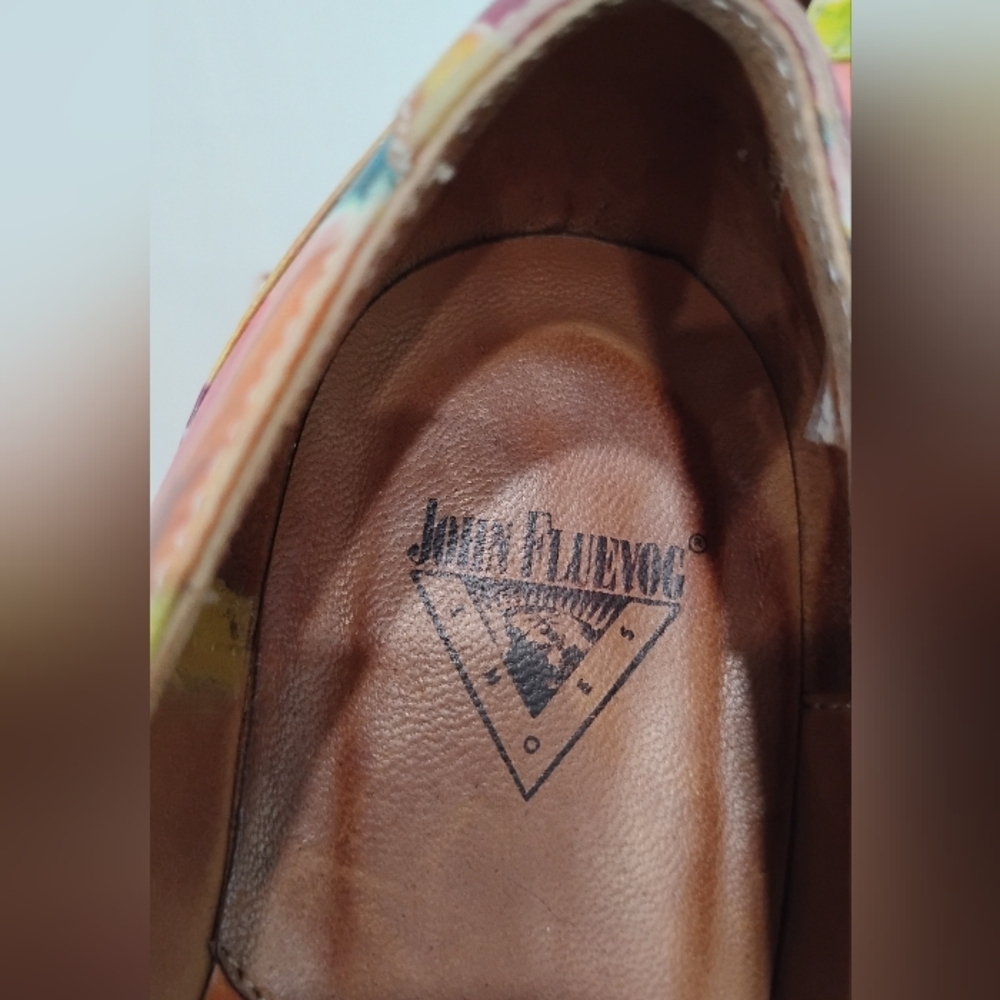 JOHN FLUEVOG LISTEN LOUDLY SPEAK SOFTLY SHOES - Picture 7 of 12